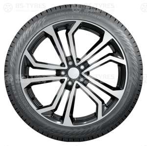 Nokian Tyres Hakkapeliitta R5 245/45 R19 102T